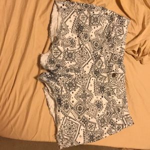 Faded glory bandana shorts size:14